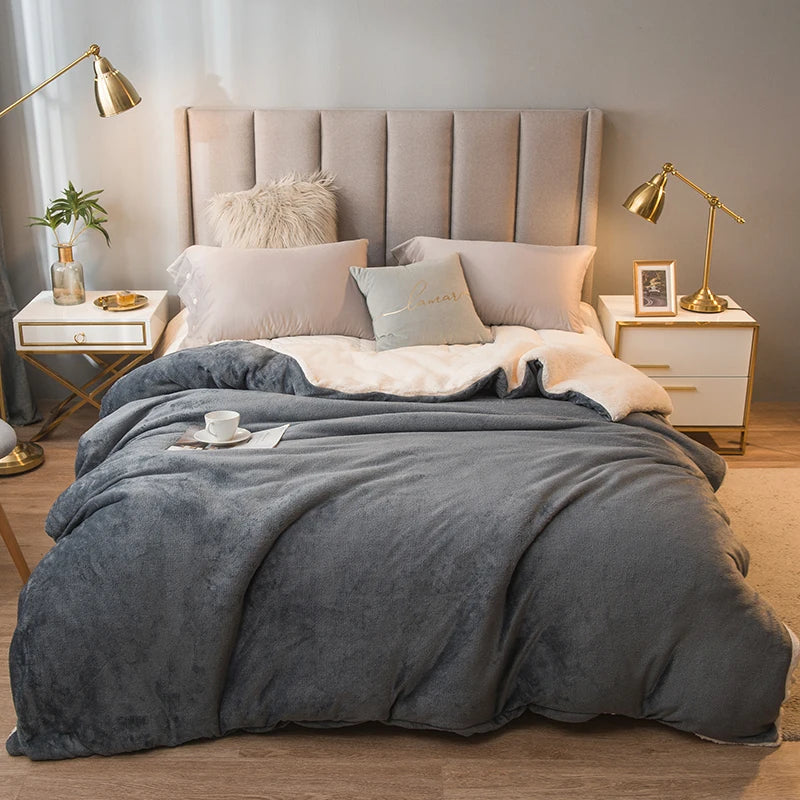 Ultra-Cozy Sherpa Fleece Blanket