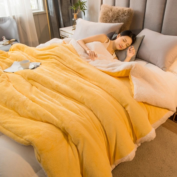 Ultra-Cozy Sherpa Fleece Blanket
